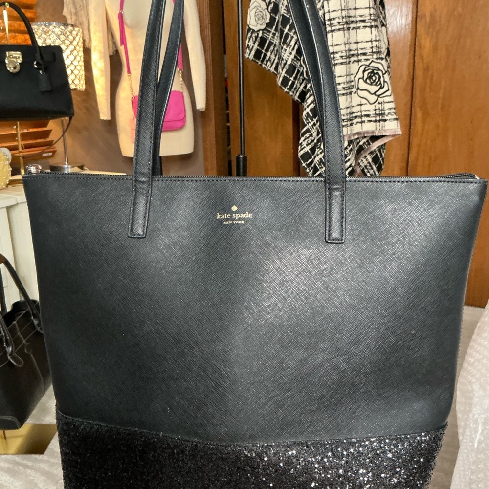 KATE SPADE “Molly Glitter Large Tote” - Picture 7 of 16